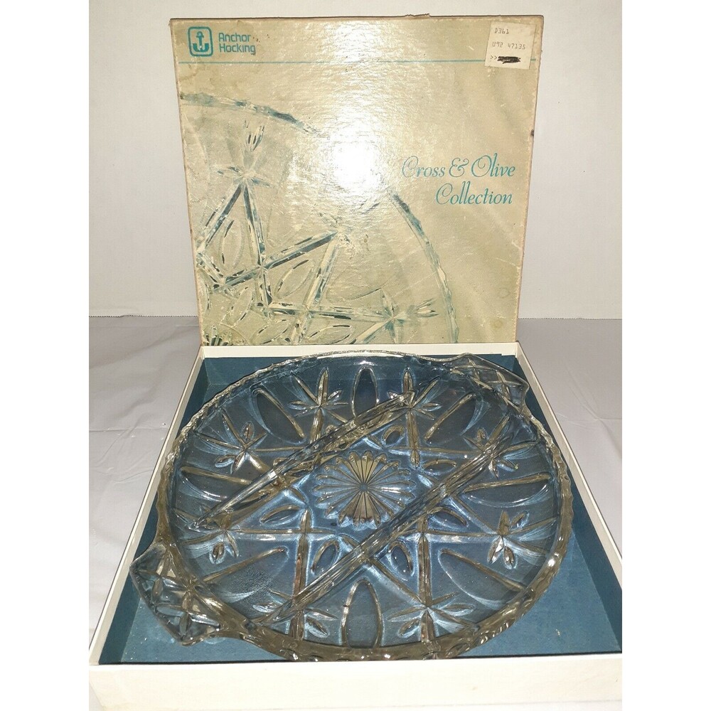 Vintage Anchor Hocking Crown & Olive 9.5 In. Round Relish Tray W/Box